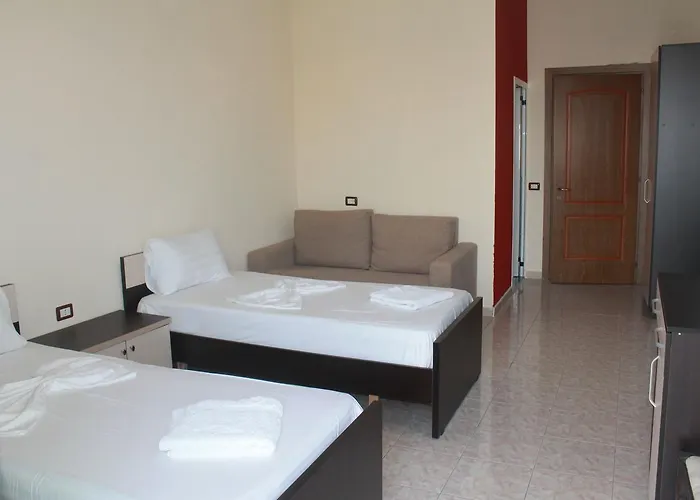 Aleksandrus Jardin Arape-Rashbulli