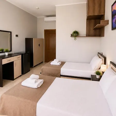 Aleksandrus Jardin Hotel 3*